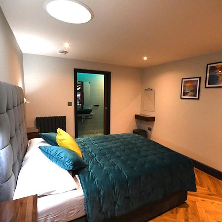 Luxury Non Smoking 2 Bedroom Retreat In Norfolk Attleborough Buitenkant foto